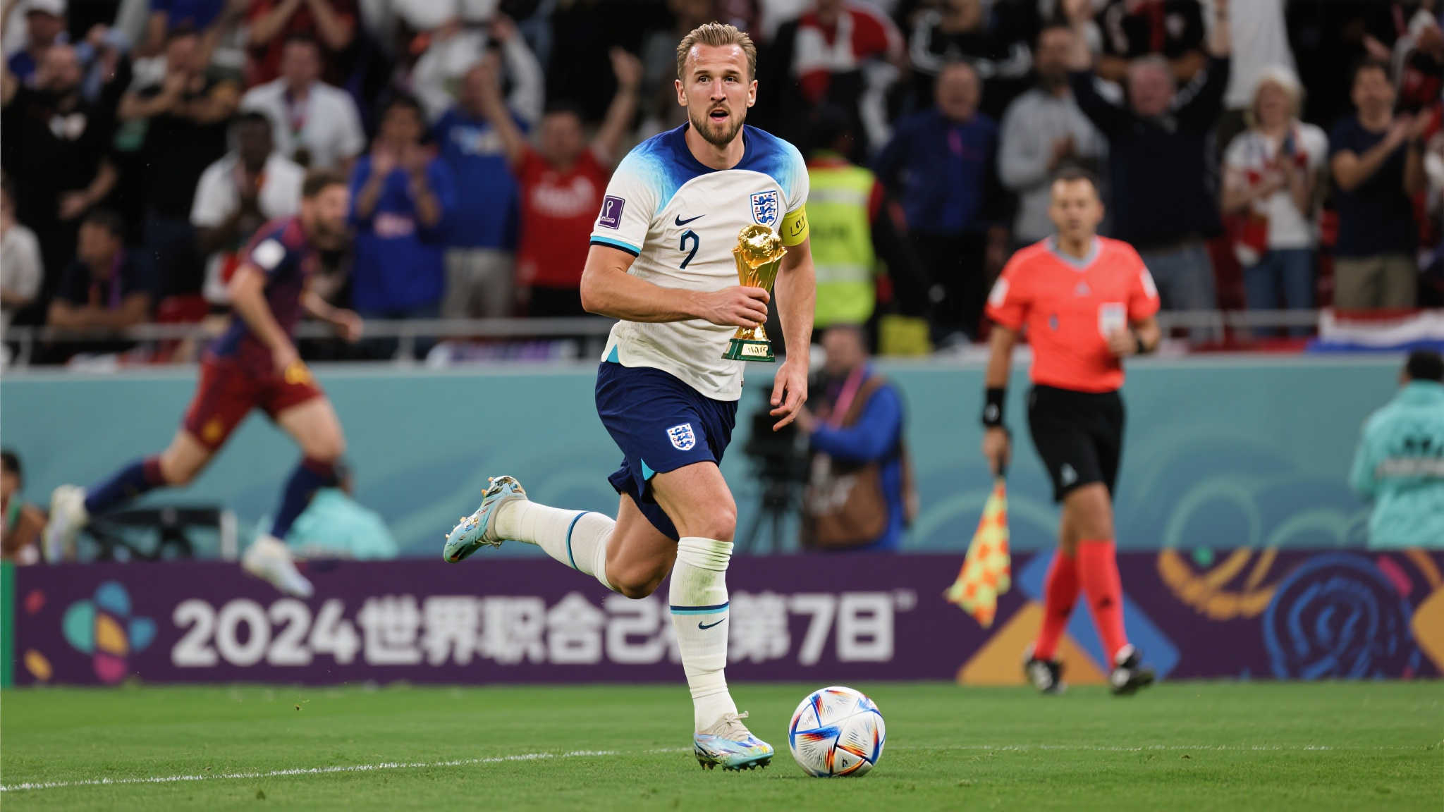 懂球帝联手咪咕:2025世俱杯第7日最佳球员凯恩加冕 在2025年世俱杯的赛场上,一位球员以无与伦比的表